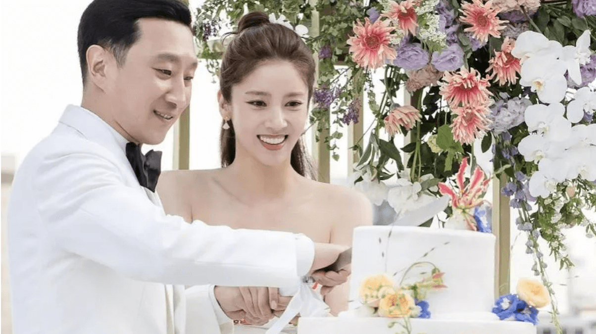 Son Dam Bi chia sẻ ảnh cưới đẹp ngất ngây với cựu vận động viên Lee Kyu Hyuk  | Kites cine, We Fly